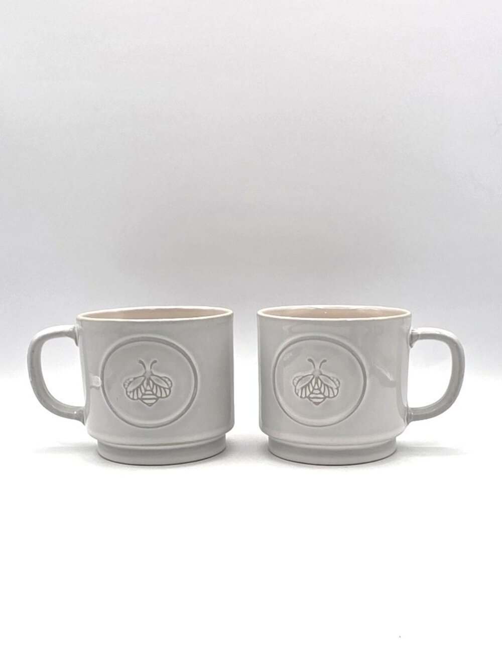 Bumble Bee Stackable Coffee Mug Set 2 Stackable 12 oz Embossed Sheffield Home
